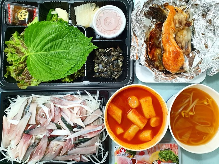 Cá Mòi Chấm (Jeon-eo) là món ăn Hàn Quốc đậm chất mùa thu. Nguồn: an_mgng