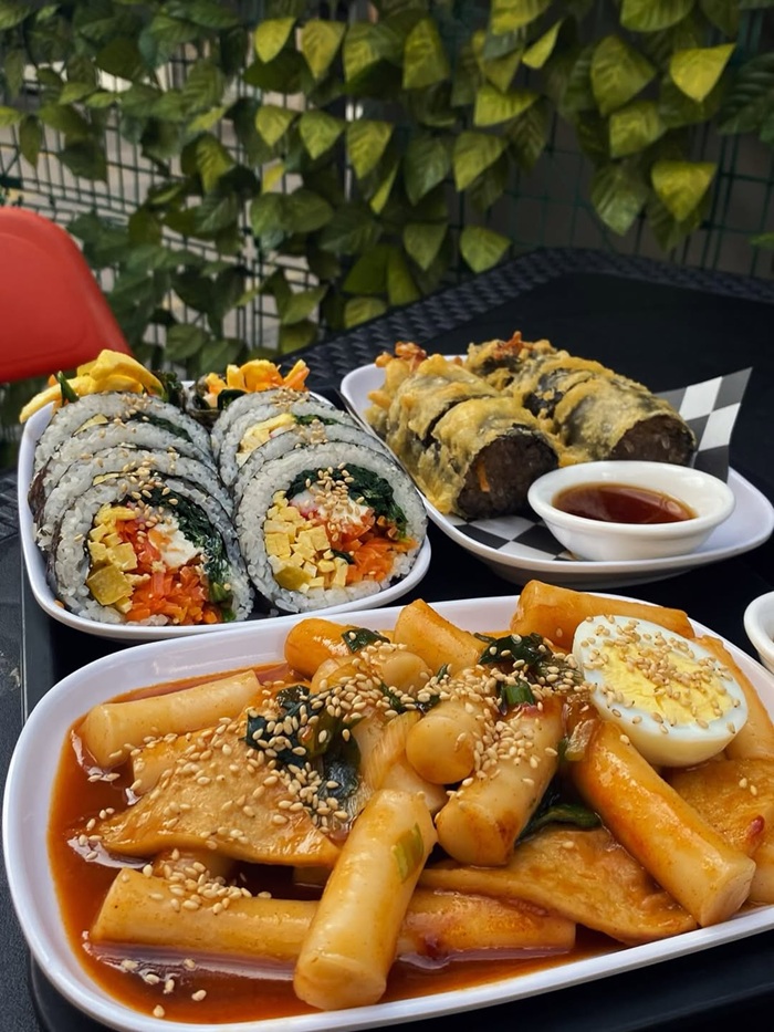 Du lịch Hàn Quốc nhất định phải thử món Tokbokki nổi tiếng. Nguồn: masqueramen