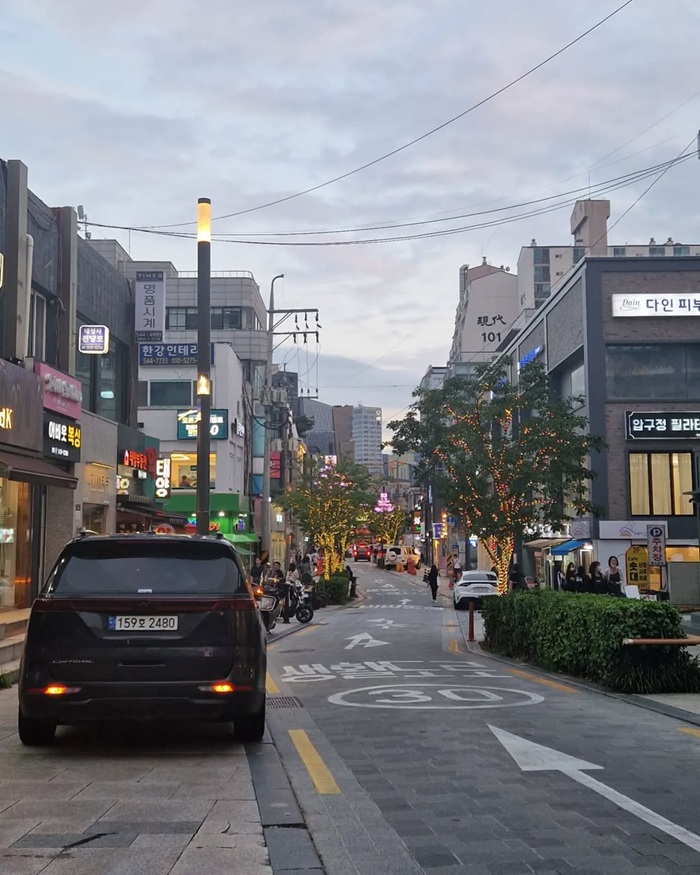 Gangnam và phố Apgujeong Rodeo - Điểm đến của giới thượng lưu. Nguồn: kaway_atiny