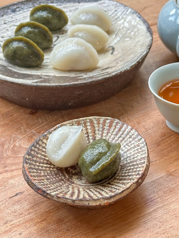 Bánh Songpyeon là linh hồn ẩm thực của lễ hội Chuseok. Nguồn: yummeibakery